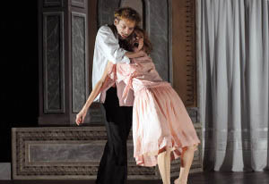 megali ximaira thetriki parastasi